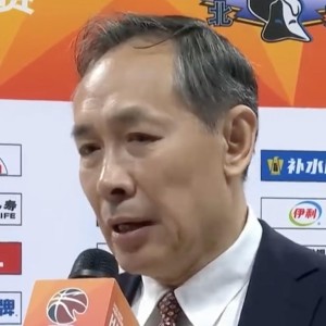 星空体育官方网站-许利民：第三节末段执行教练策略不够坚决，整体比上轮有进步